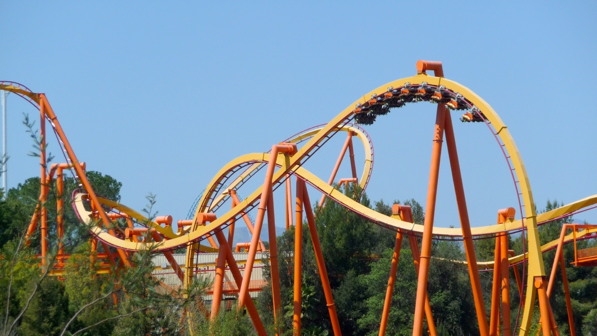 Tàu lượn siêu tốc ảnh 1 Tau luon sieu toc anh 1