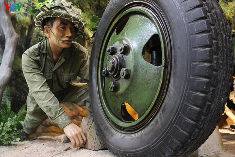 Bao tang Chien thang Dien Bien Phu anh 7