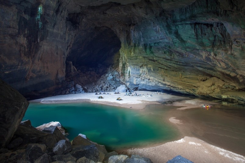 Hang Son Doong anh 2