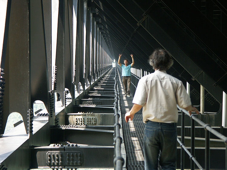 Cau cao nhat the gioi anh 8