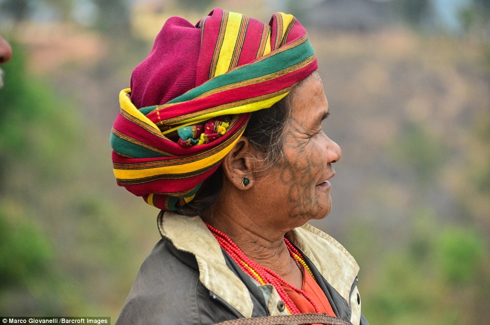 Bo toc xam mat o Myanmar anh 11