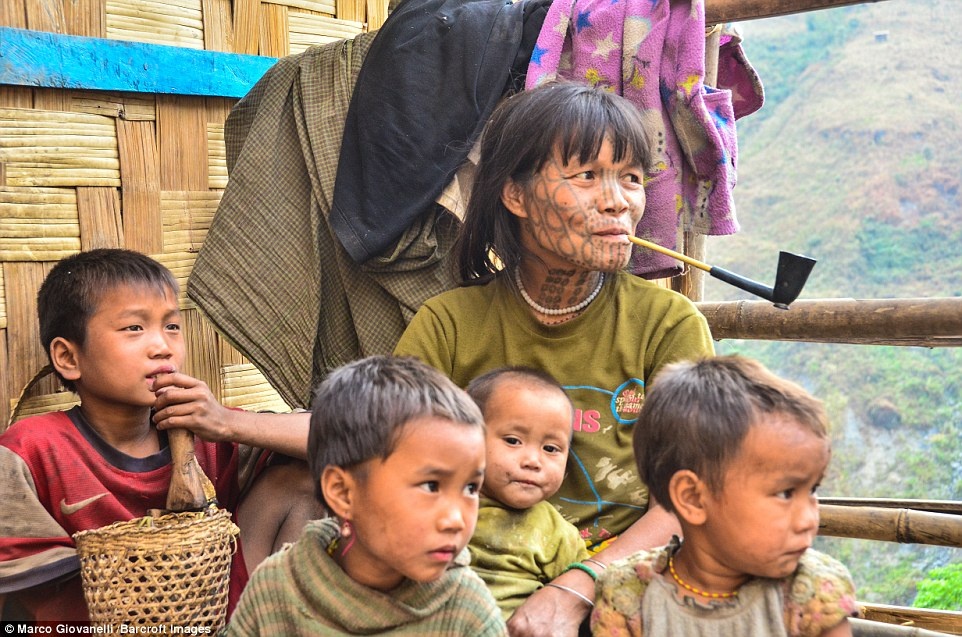 Bo toc xam mat o Myanmar anh 2