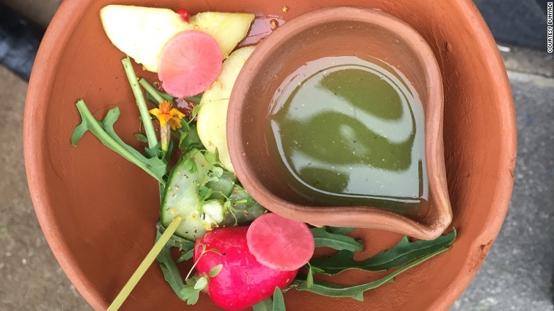 Nhà hàng khỏa thân ảnh 3 Nha hang khoa than anh 3