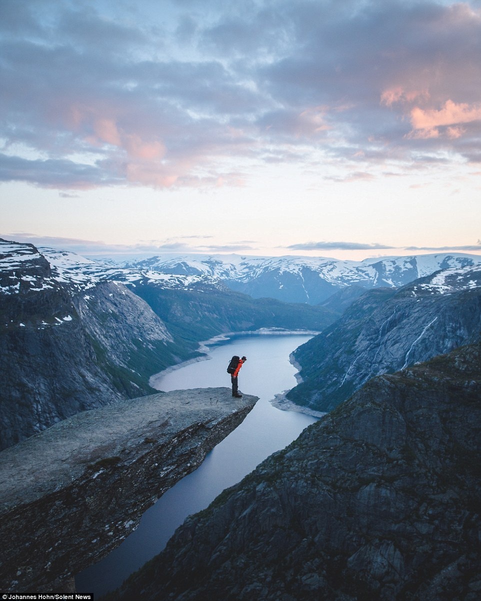 Luoi Quy Na Uy anh 7