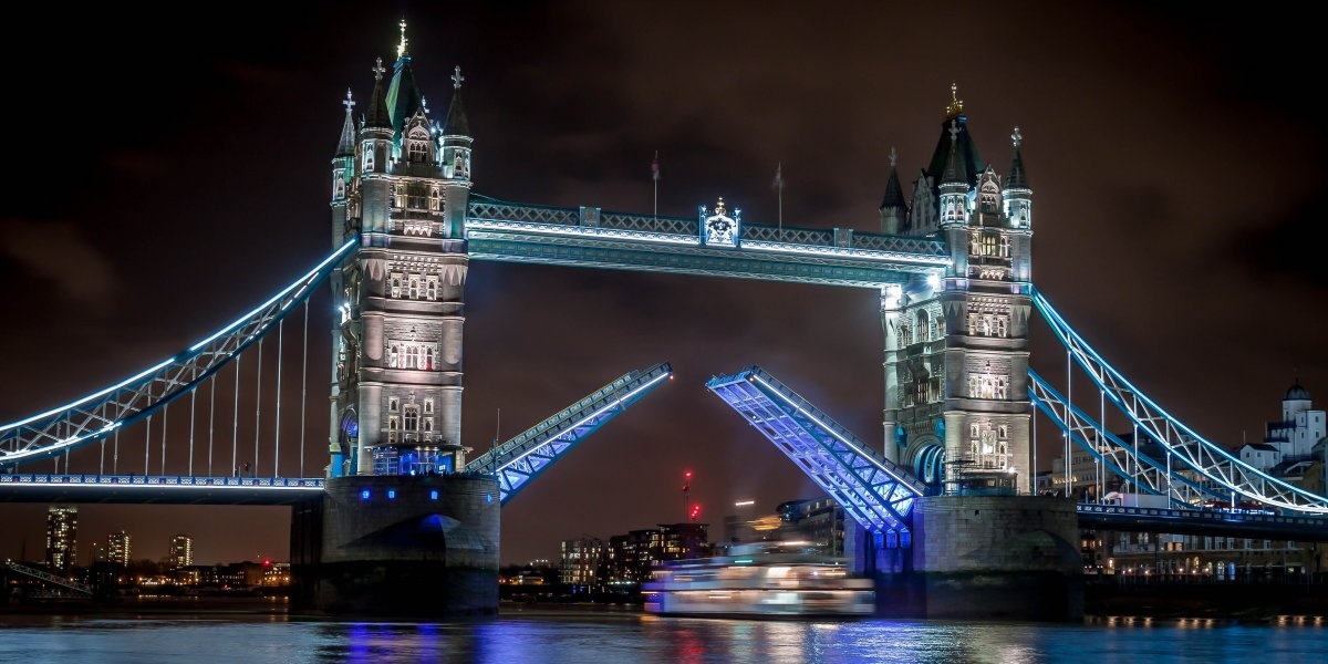 Cau dep nhat the gioi anh 16