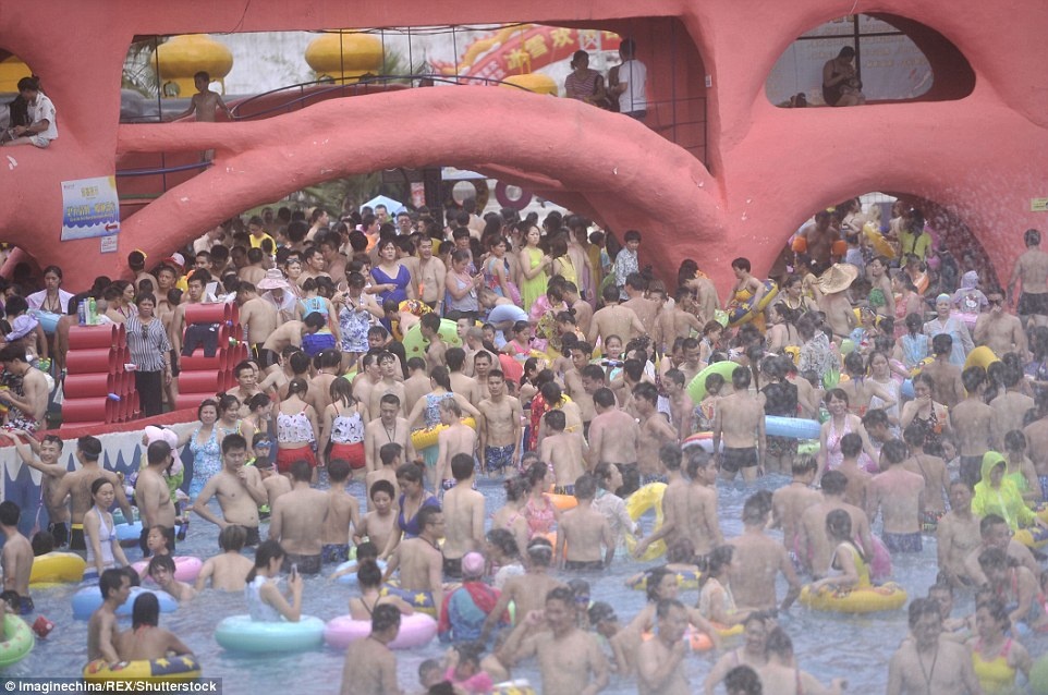 Bể bơi Trung Quốc ảnh 8 Be boi Trung Quoc anh 8