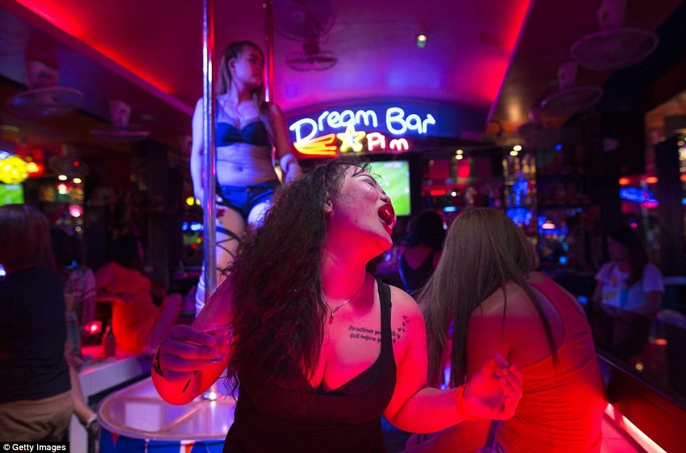 Phố đèn đỏ Pattaya ảnh 6 Pho den do Pattaya anh 6
