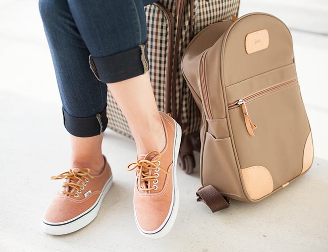 Cách thoát hiểm khi máy bay gặp nạn ảnh 1 Cach thoat hiem khi may bay gap nan anh 1