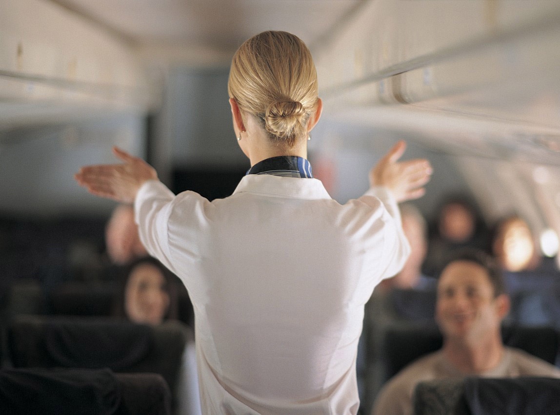 Cách thoát hiểm khi máy bay gặp nạn ảnh 3 Cach thoat hiem khi may bay gap nan anh 3