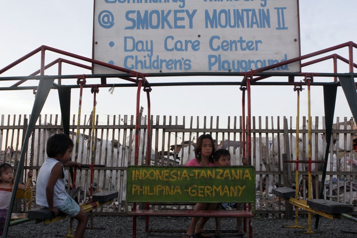 Manila dong duc nhat the gioi anh 12