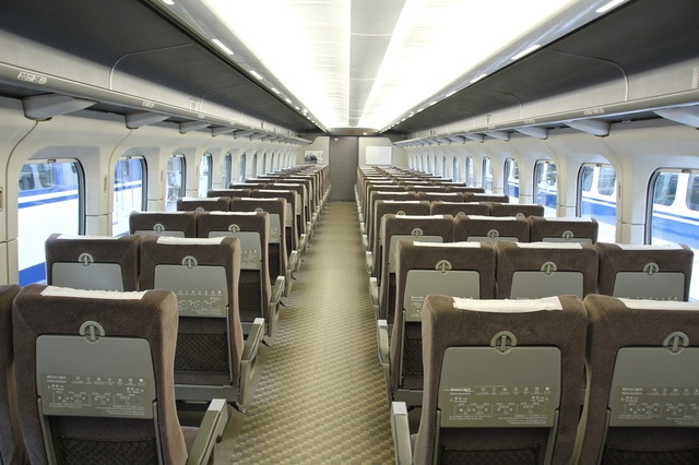Tàu shinkansen của Nhật ảnh 8 Tau shinkansen cua Nhat anh 8