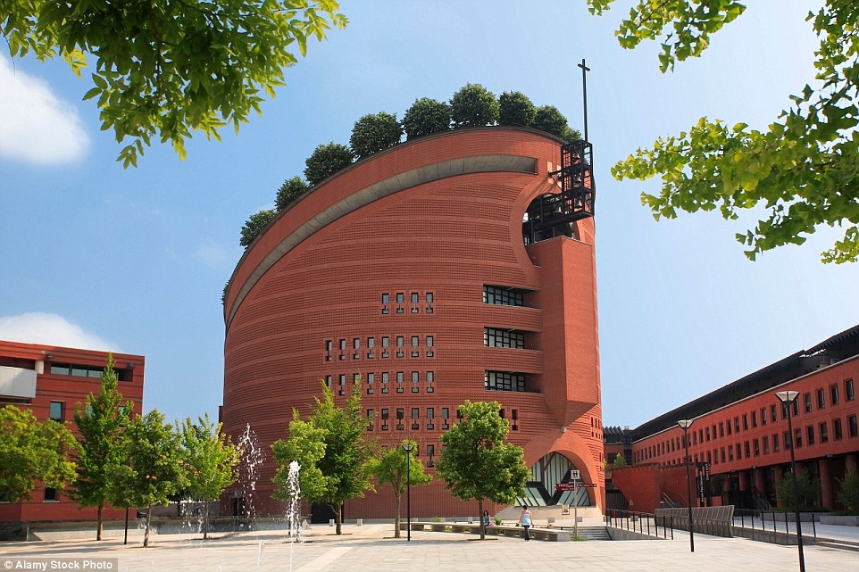 Nha tho co kien truc an tuong tren the gioi anh 12