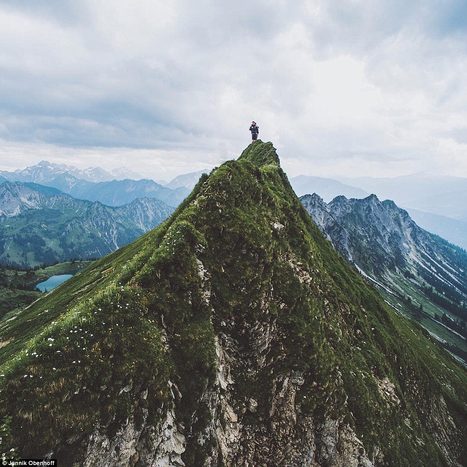 Anh du lich dep toi kho tin cua cau be 16 tuoi anh 1