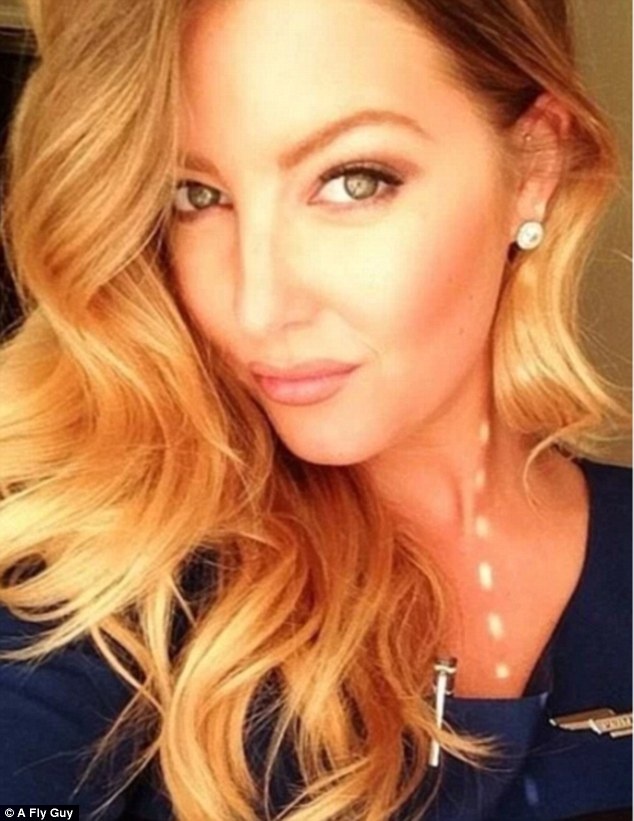 Nhung trai xinh gai dep cua nganh hang khong anh 1