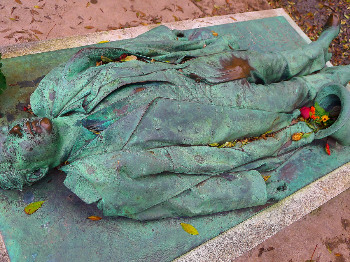 9 diem cau may la lung tren the gioi anh 10