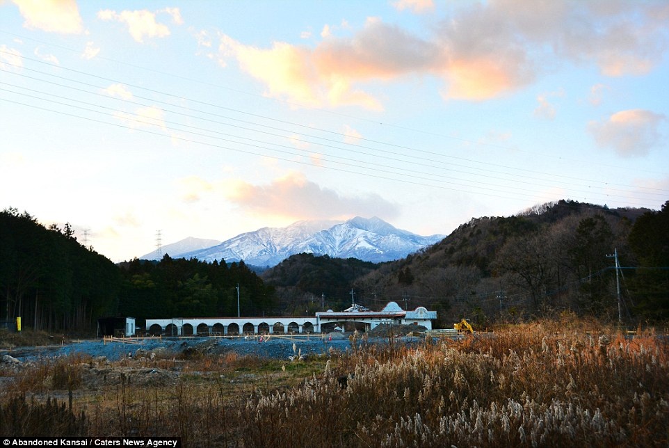 Cong vien bo hoang nhu phim truong kinh di o Nhat anh 11