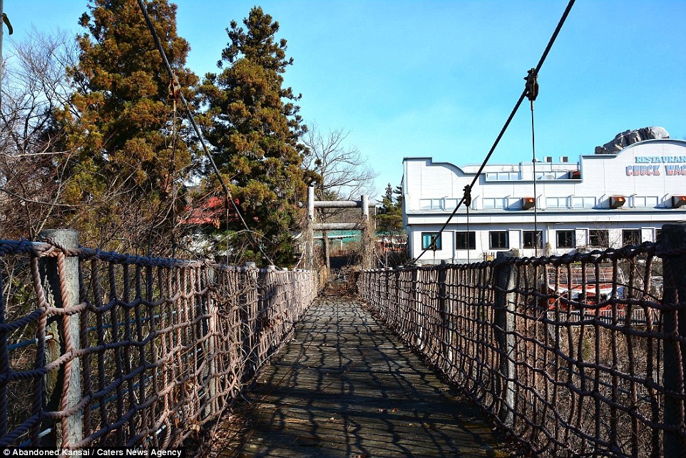 Cong vien bo hoang nhu phim truong kinh di o Nhat anh 14