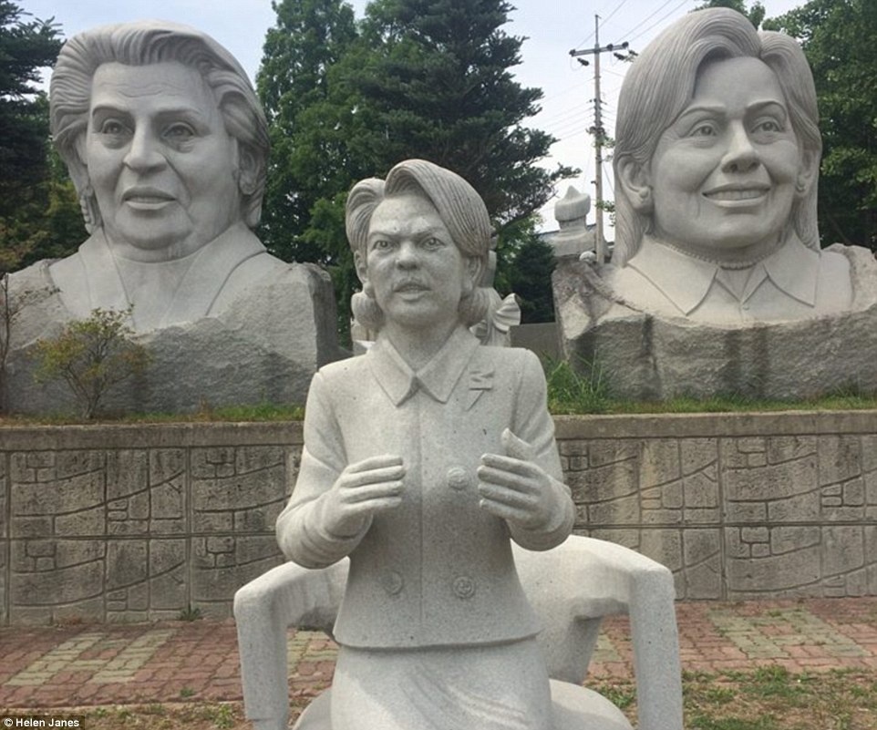 Cong vien co 6.000 tuong o Han Quoc anh 3