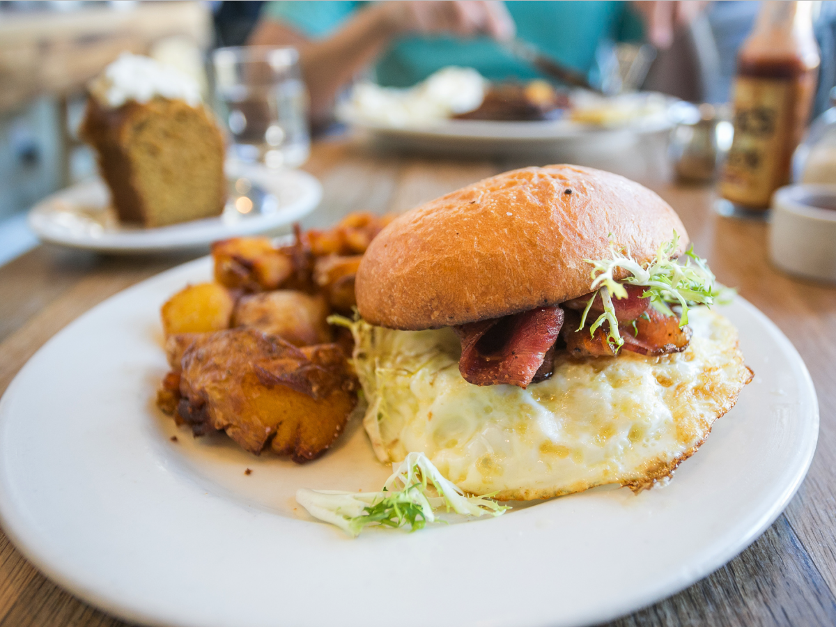 Nguoi dan cac nuoc an trung kieu gi? anh 1