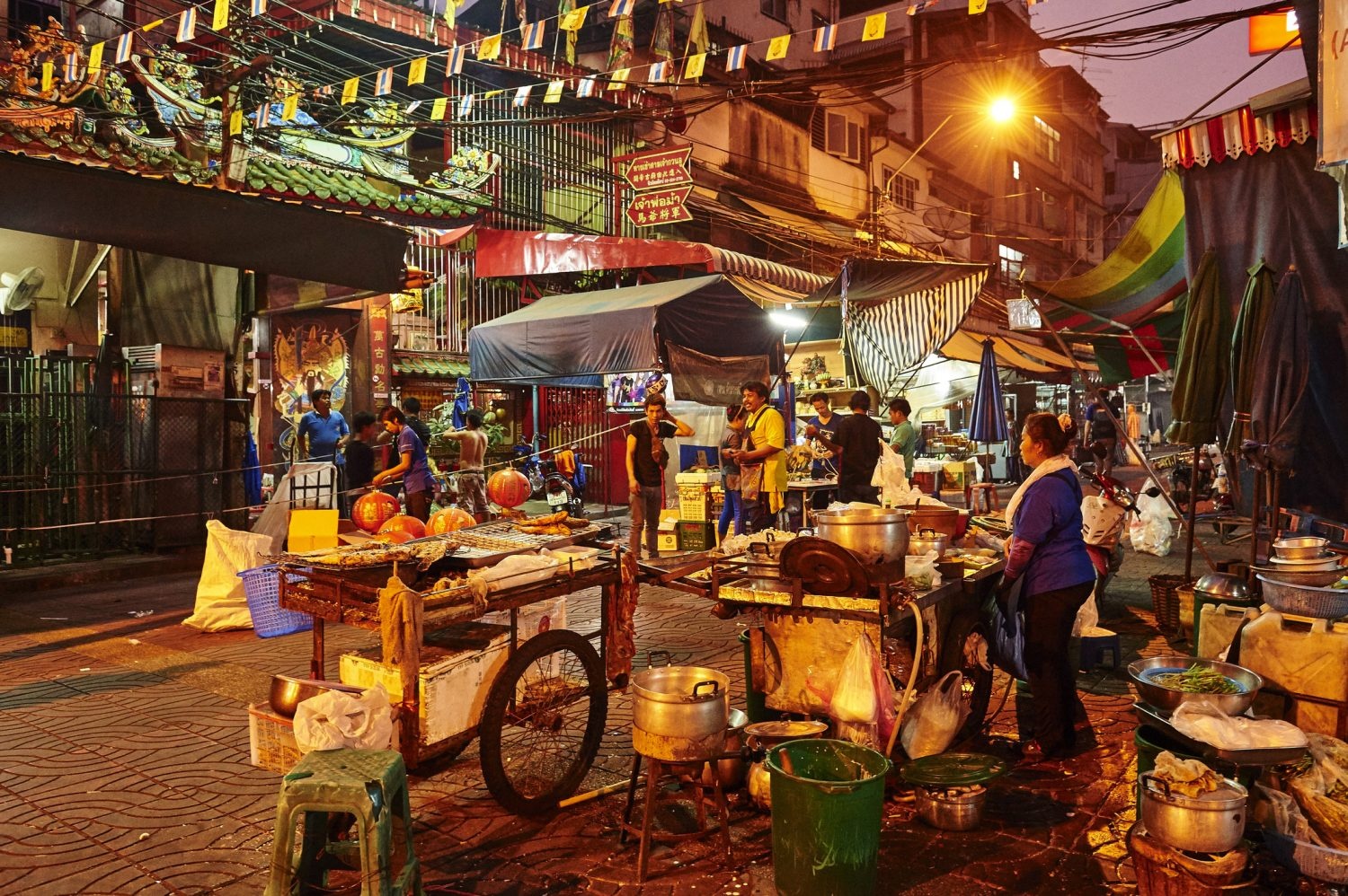 Bangkok dỡ bỏ lệnh cấm hàng rong trên vỉa hè ảnh 1 Bangkok do bo lenh cam hang rong tren via he anh 1