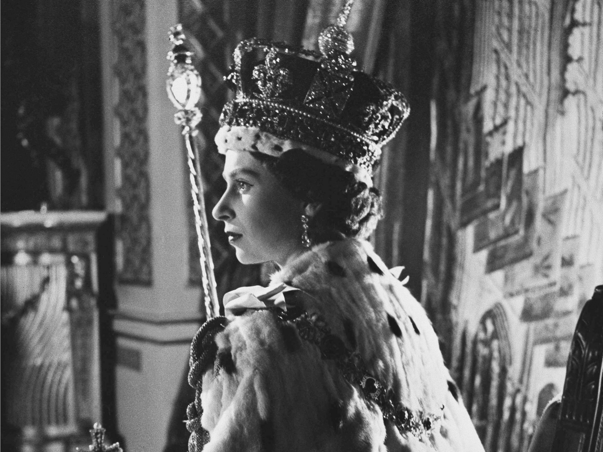 Nhung bau vat cua Hoang gia Anh anh 13