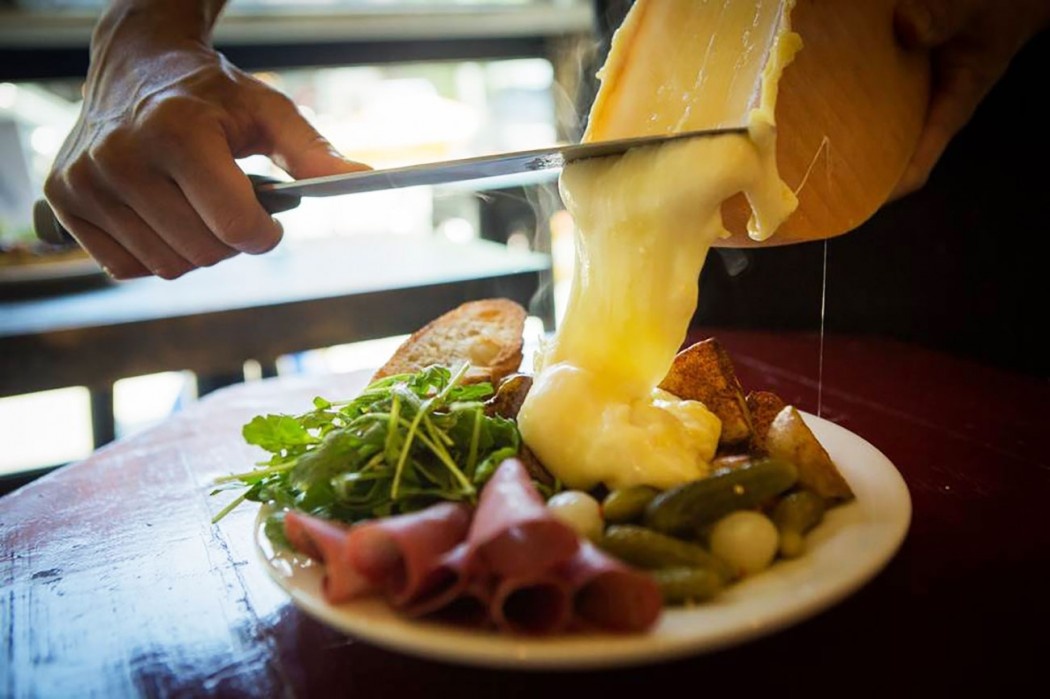 Quy tac an uong la lung tren the gioi anh 3