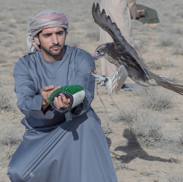 Cuoc song co nam mo cung kho thay cua Thai tu Dubai anh 20