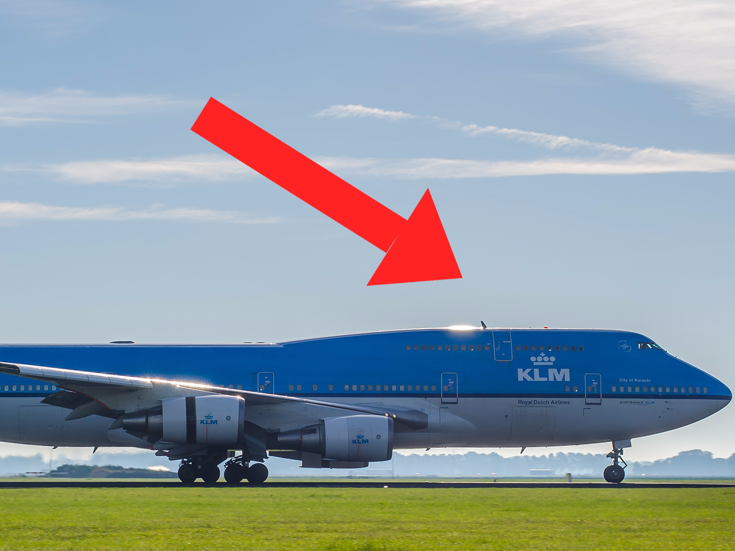 Vi sao may bay Boeing 747 co go lon o dau? hinh anh