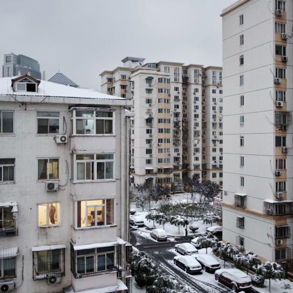 Nguoi dan duoi ham tranh bom nguyen tu anh 2