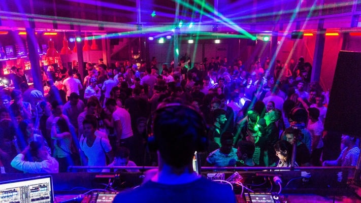 Mot thang song o thanh pho dat do nhat the gioi anh 6