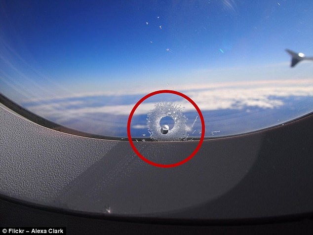 Nhung mon do ky la co the cuu mang ca may bay anh 6