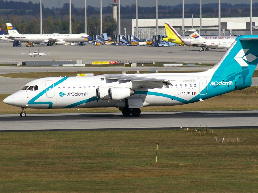 Hang hang khong dung gio va phuc vu tot nhat anh 6