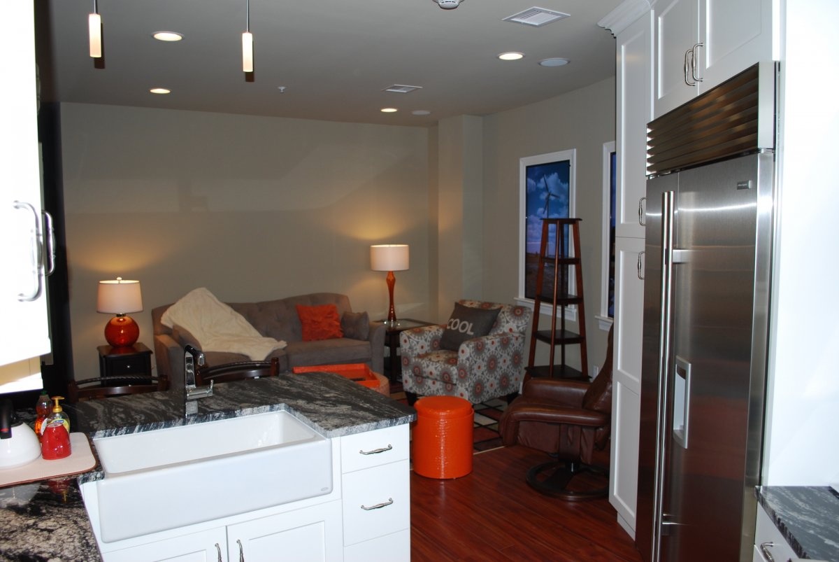 Ben trong khu tru an de phong tan the cho gioi nha giau anh 7