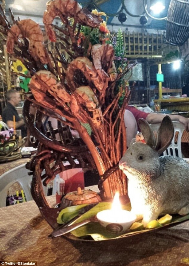 Cach bay do an khien khach mat tron mat det anh 3