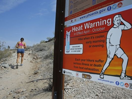 Trời nóng tới mức máy bay không thể cất cánh ảnh 3 Troi nong toi muc may bay khong the cat canh anh 3