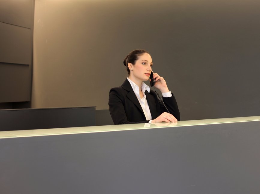 Cu xu the nao khi o khach san nam sao? anh 3