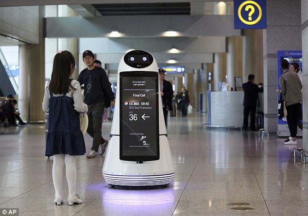 Robot tu hanh hien dai nhu phim vien tuong o san bay Han Quoc hinh anh