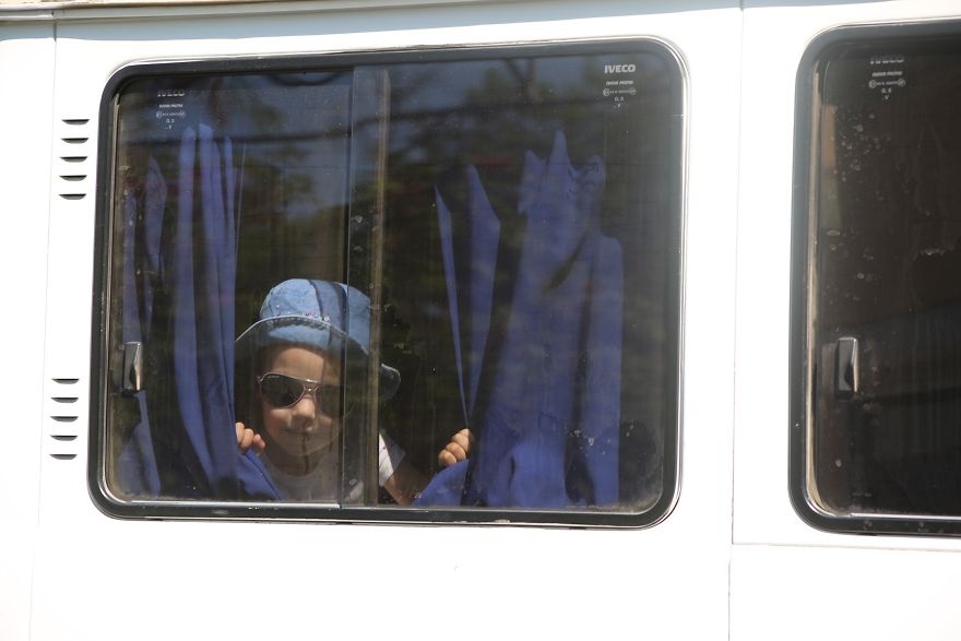 Cuoc song ben trong mot quoc gia khong ton tai anh 11