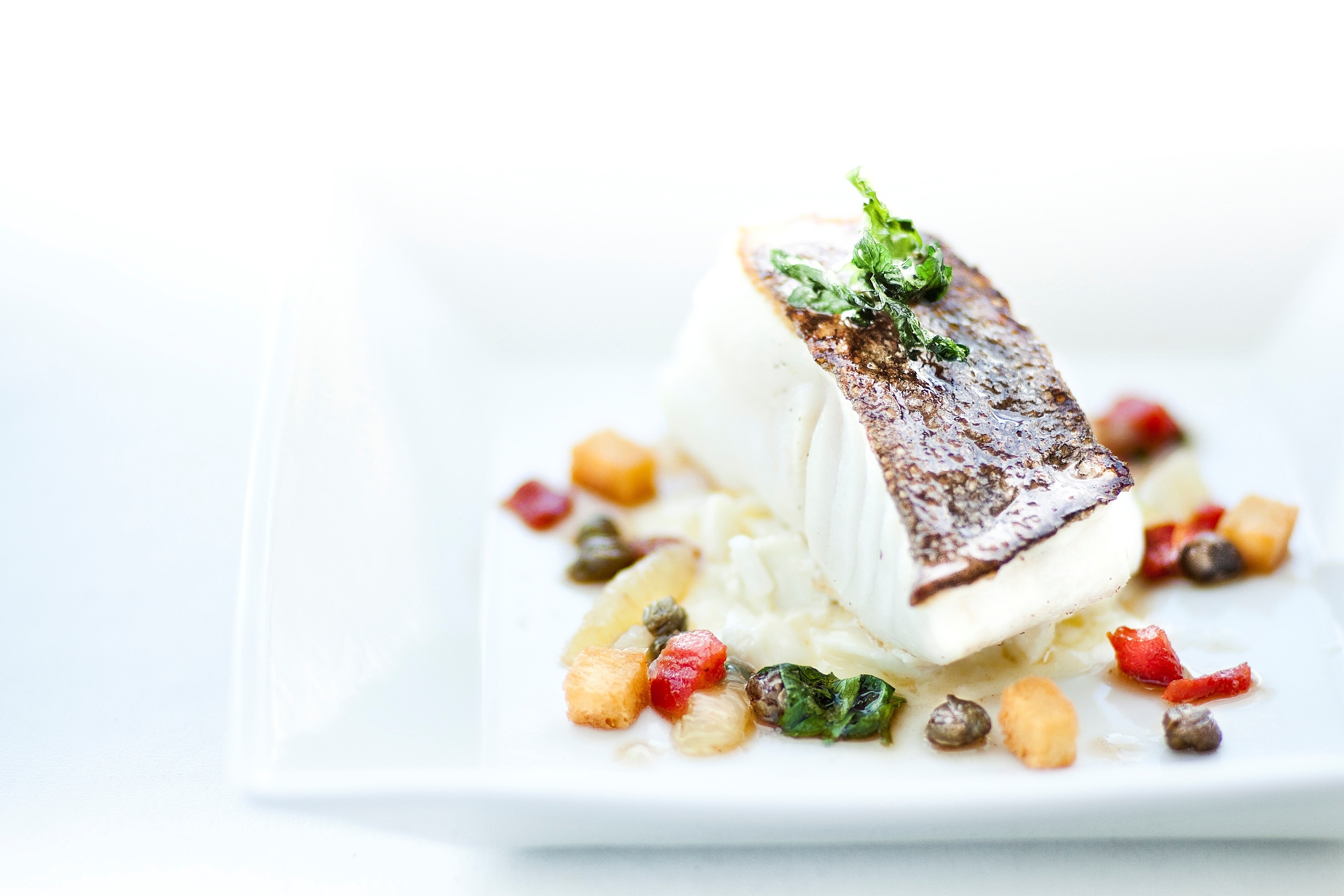 Nha hang tiep don ong Trump tren thap Eiffel anh 7