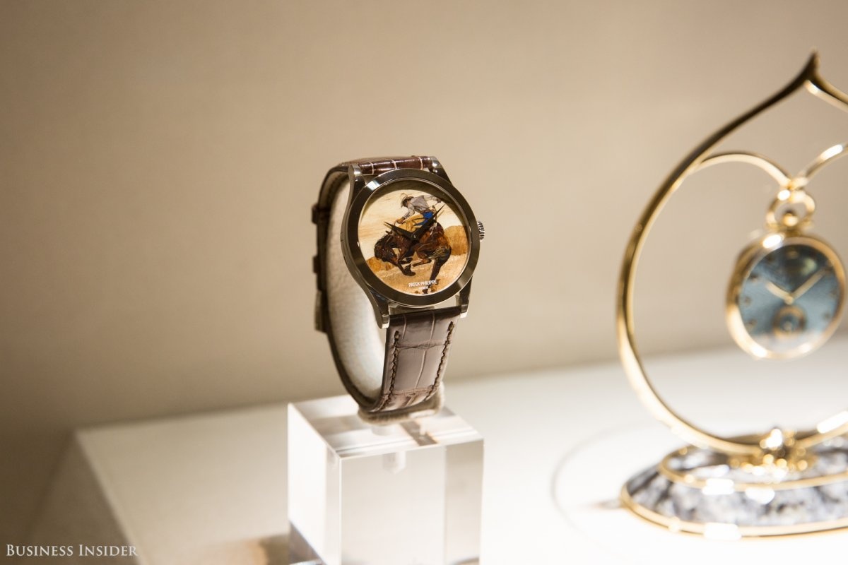 Nhung dong ho Thuy Si nha giau phai nop ho so moi duoc mua anh 16