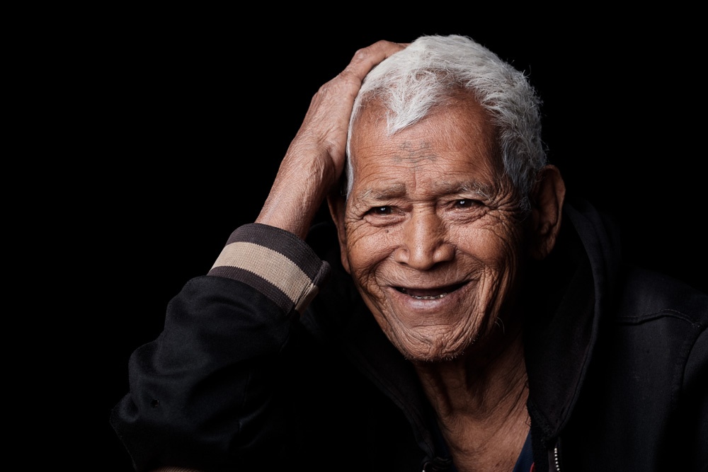 Nhung bo toc tho dan xam mat cuoi cung cua chau A anh 6