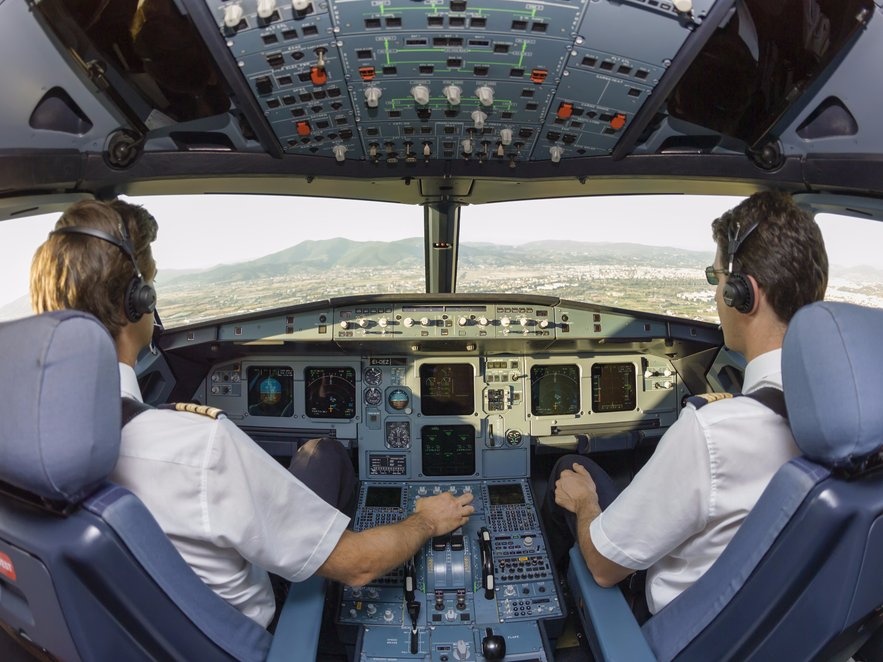 9 bi mat cac phi cong muon giau nhem anh 9