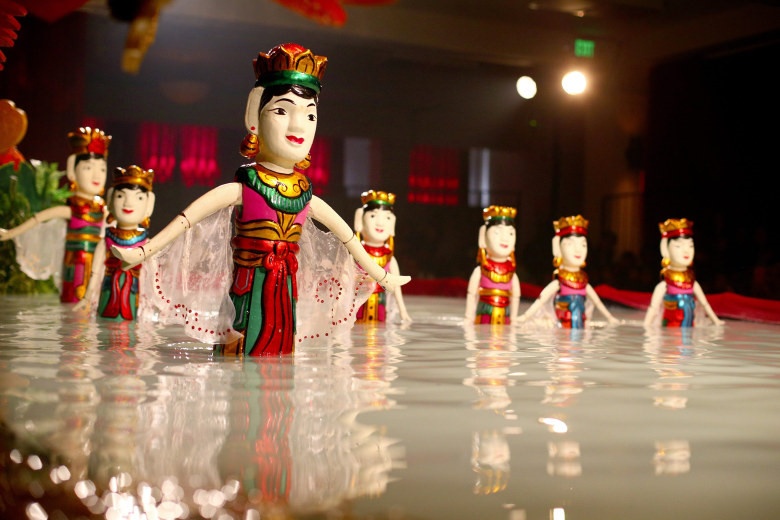 Bao Tay goi y 10 dieu phai thu khi toi TP.HCM anh 4