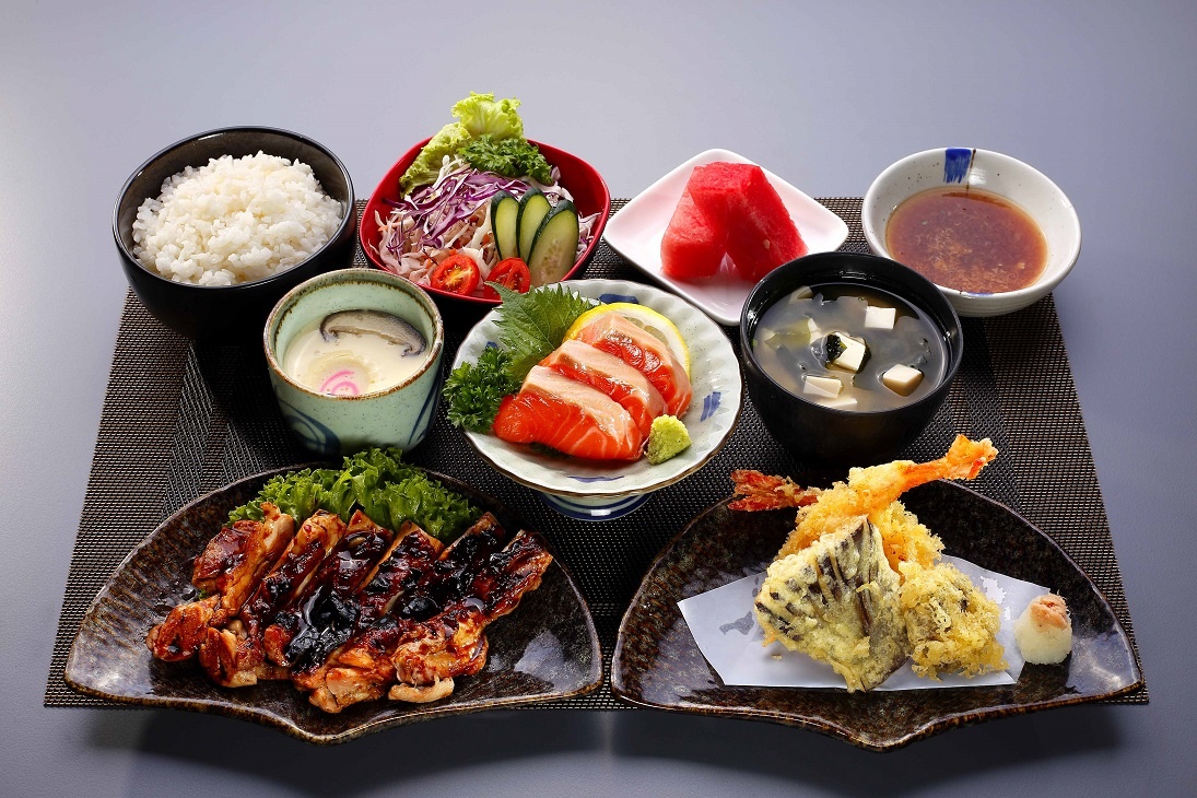 Trac nghiem ve am thuc Nhat Ban anh 7