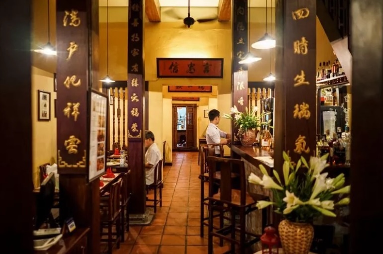 Bao Tay goi y mot toi an choi thu tha o Ha Noi hinh anh