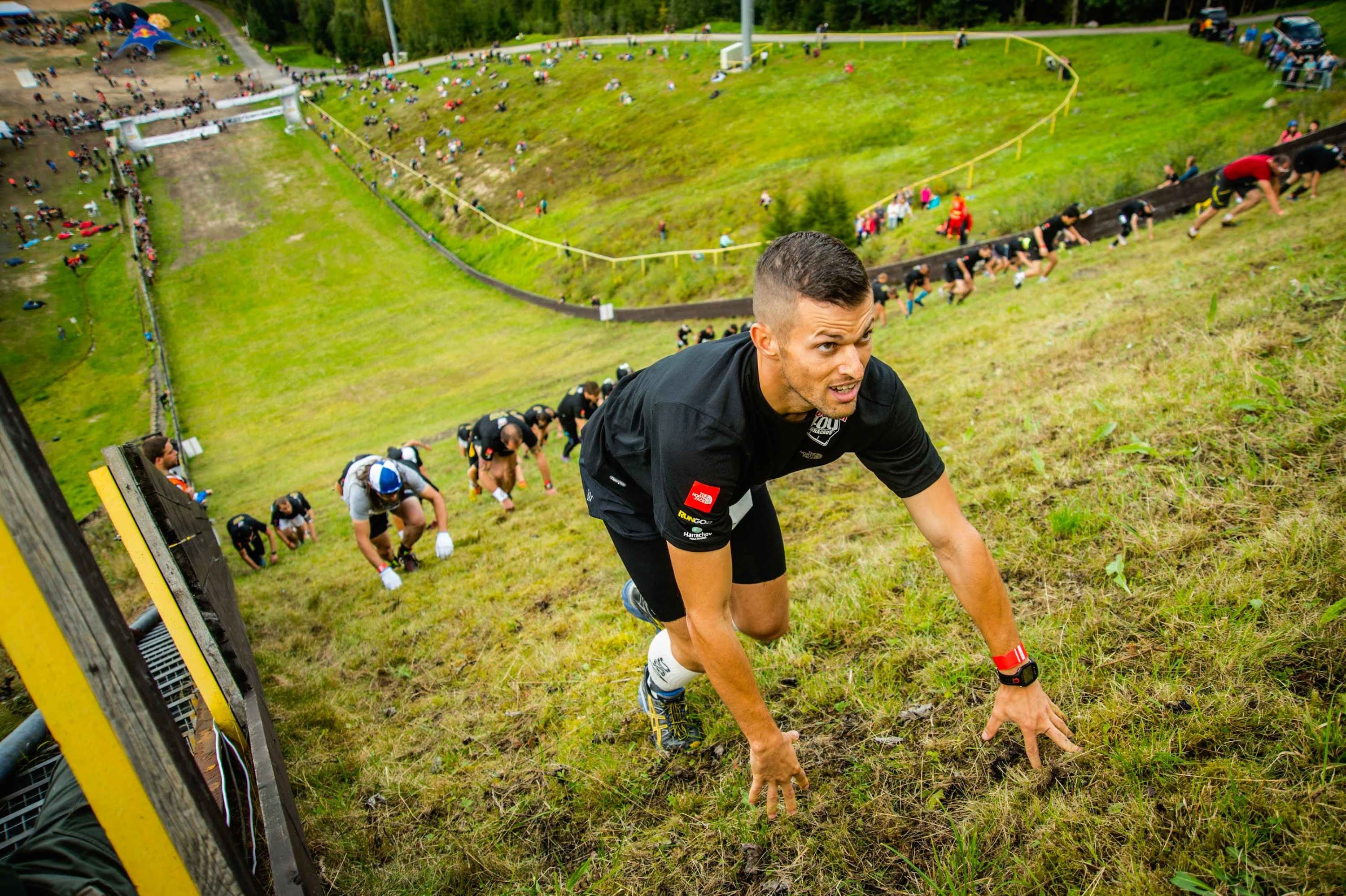 Doan duong dua 400 m thu thach nhat the gian hinh anh