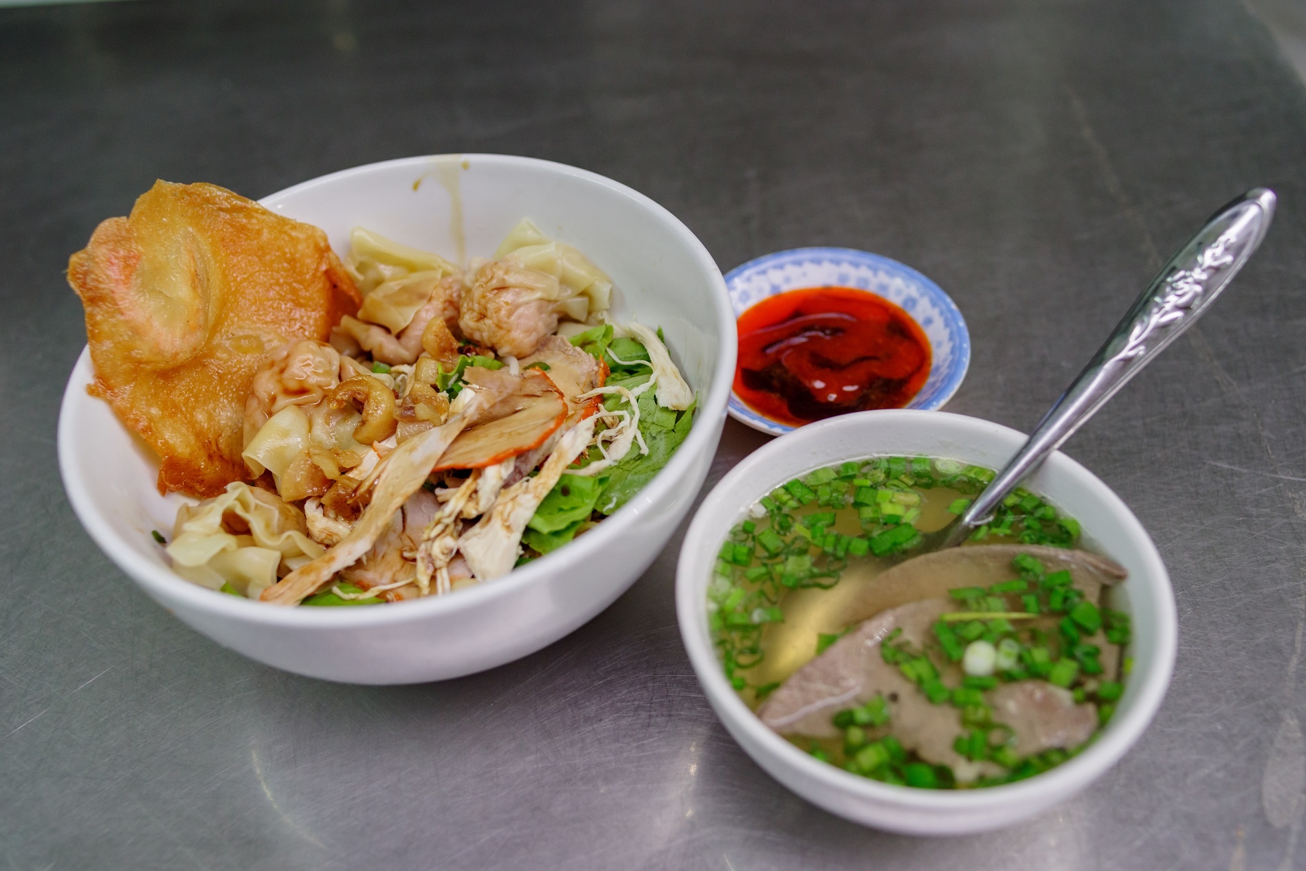 Quan mi 70 nam o pho nguoi Hoa Cho Lon anh 6