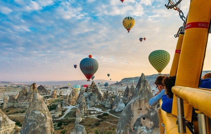 Chuyen di khinh khi cau tuyet nhat the gioi hinh anh