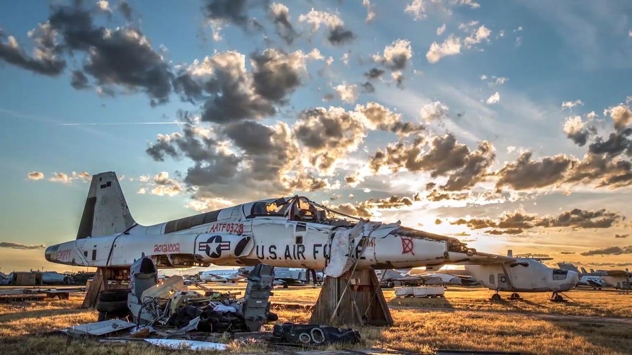 Nhung nghia dia khong lo noi may bay nam cho chet anh 1