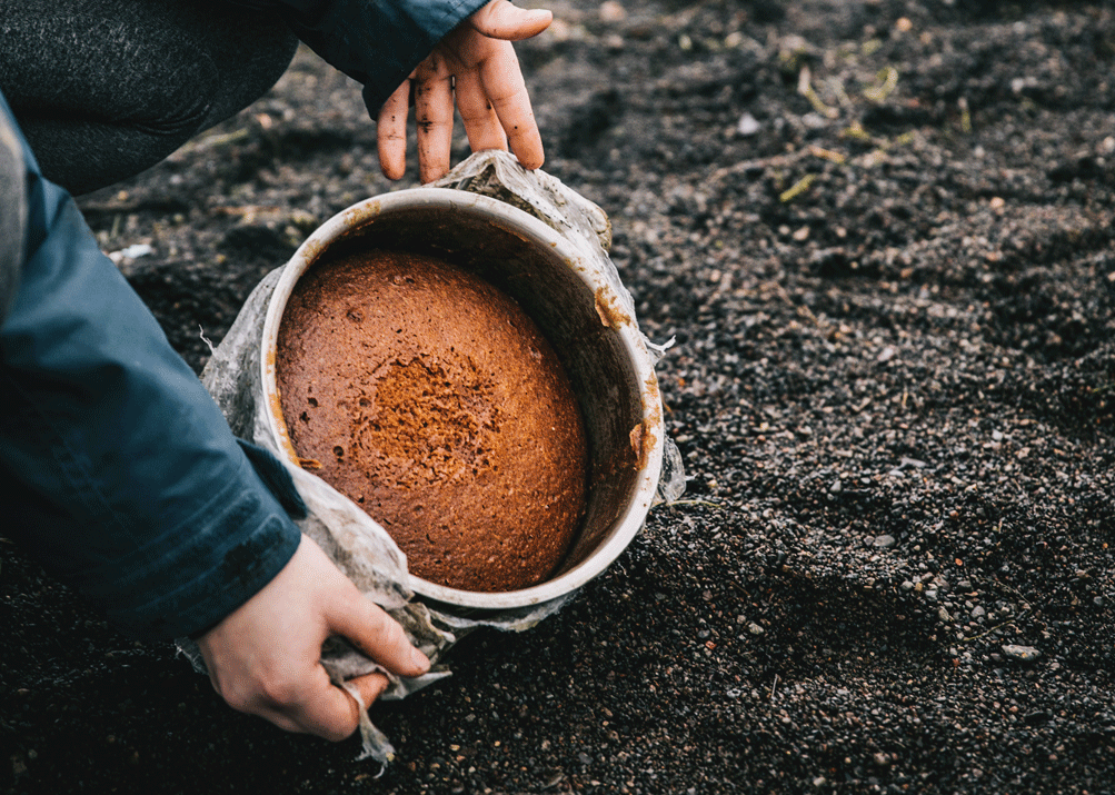 Dac san banh mi nuong nho nham thach hinh anh